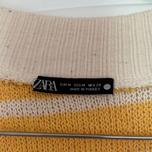 Zara Knit V Neck Sweater Vest Size Medium - Picture 4 of 5